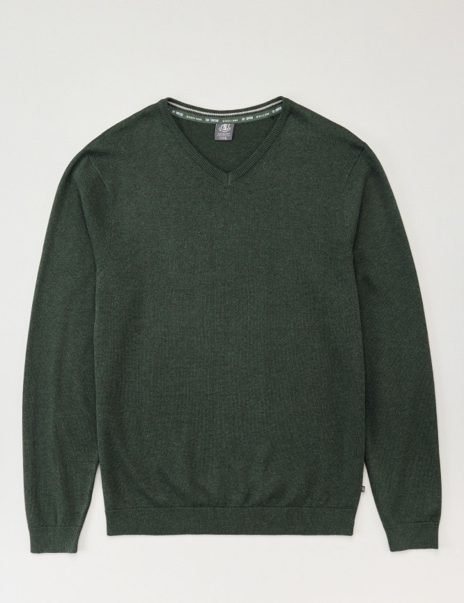 Laid Goods Front View