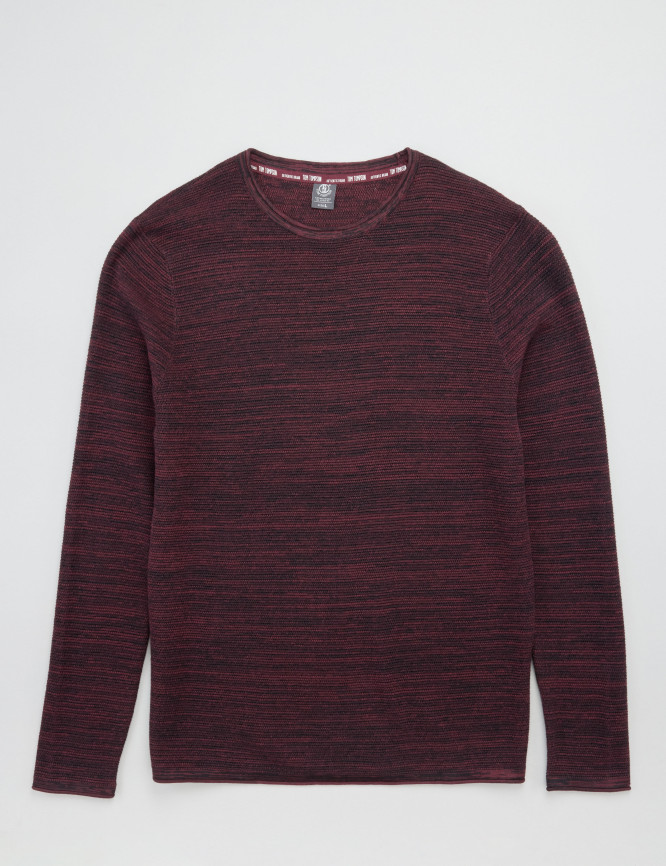 Laid Goods Front View