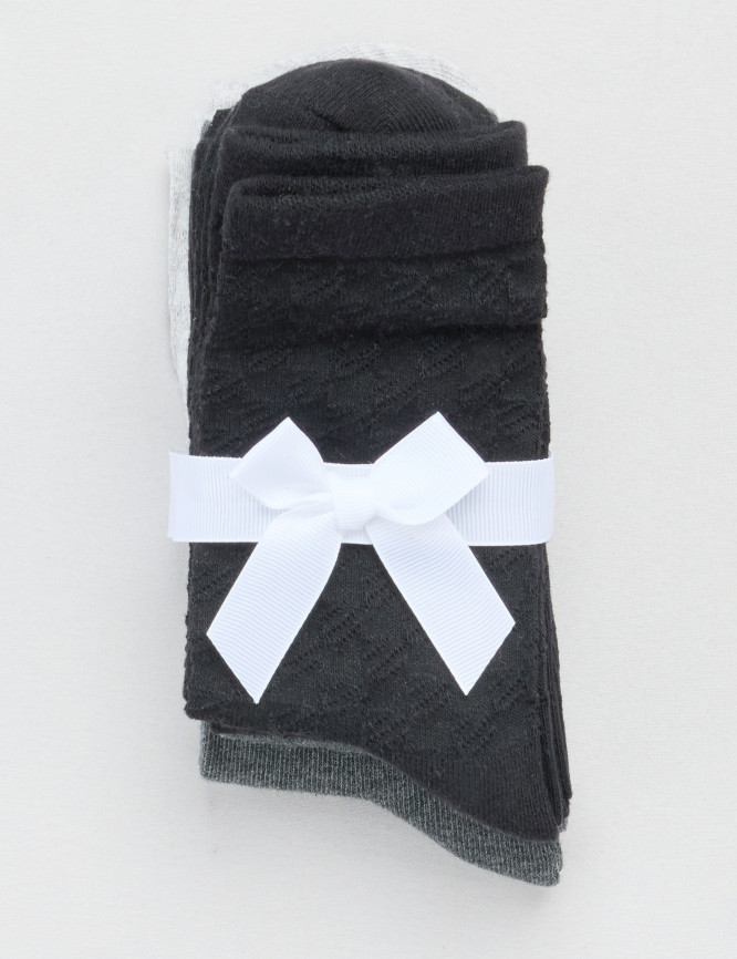 Laid Goods Front View