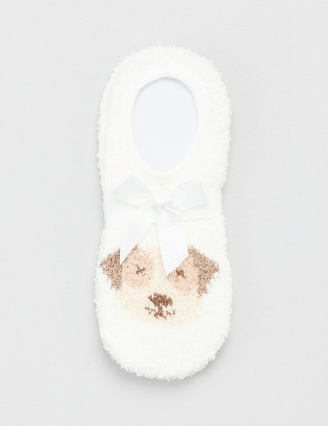 Laid Goods Front View