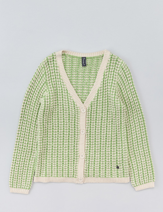 Laid Goods Front View