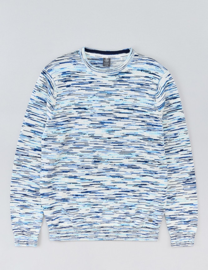 Laid Goods Front View