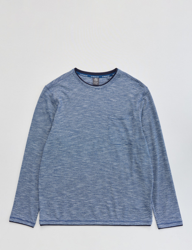 Laid Goods Front View