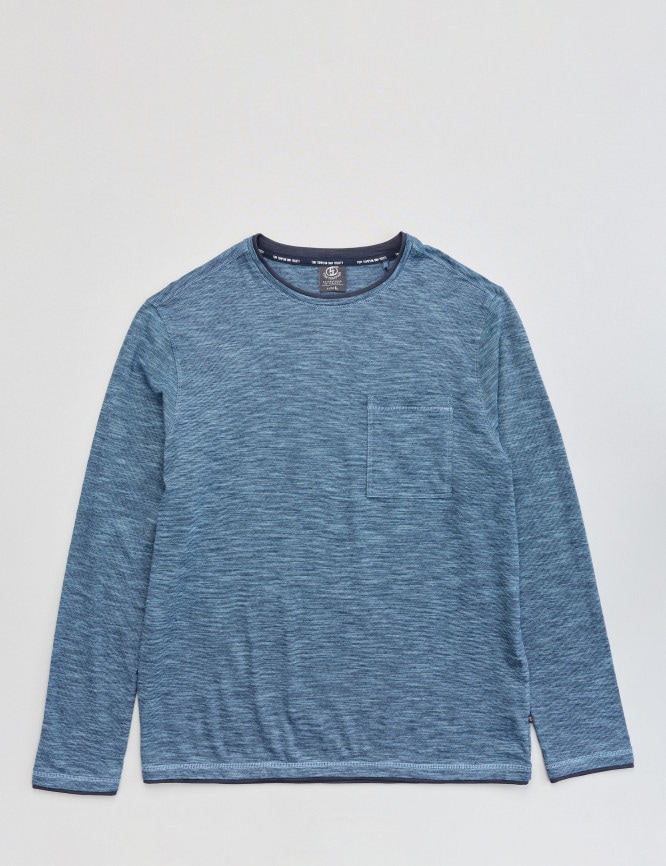 Laid Goods Front View