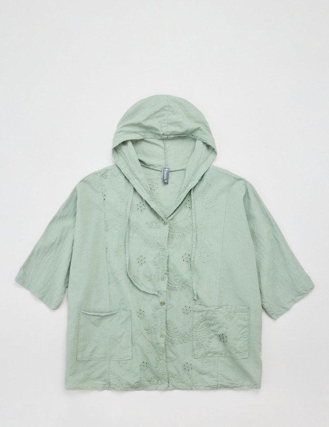 Laid Goods Front View