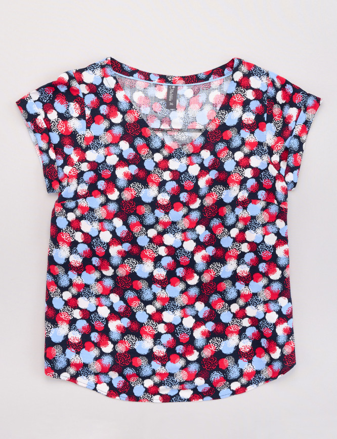 Laid Goods Front View