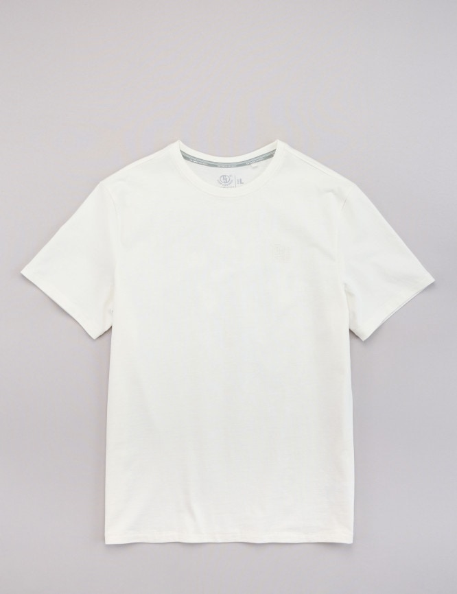 Laid Goods Front View