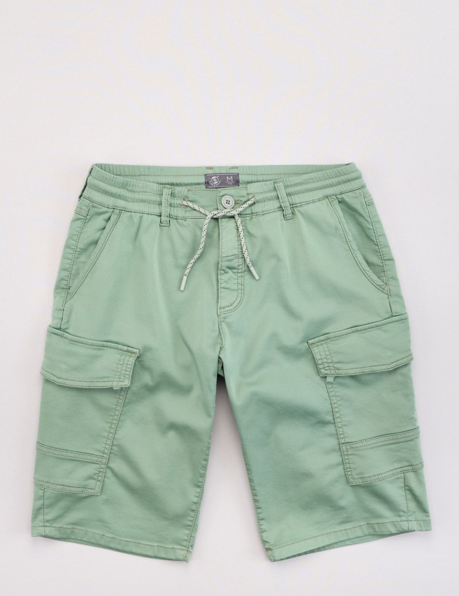 Laid Goods Front View