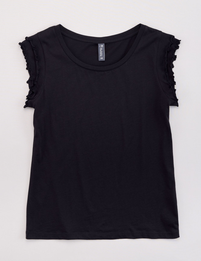 Laid Goods Front View