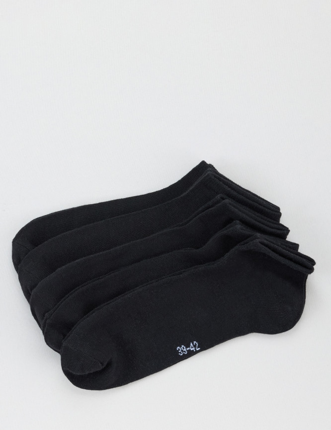 Laid Goods Front View