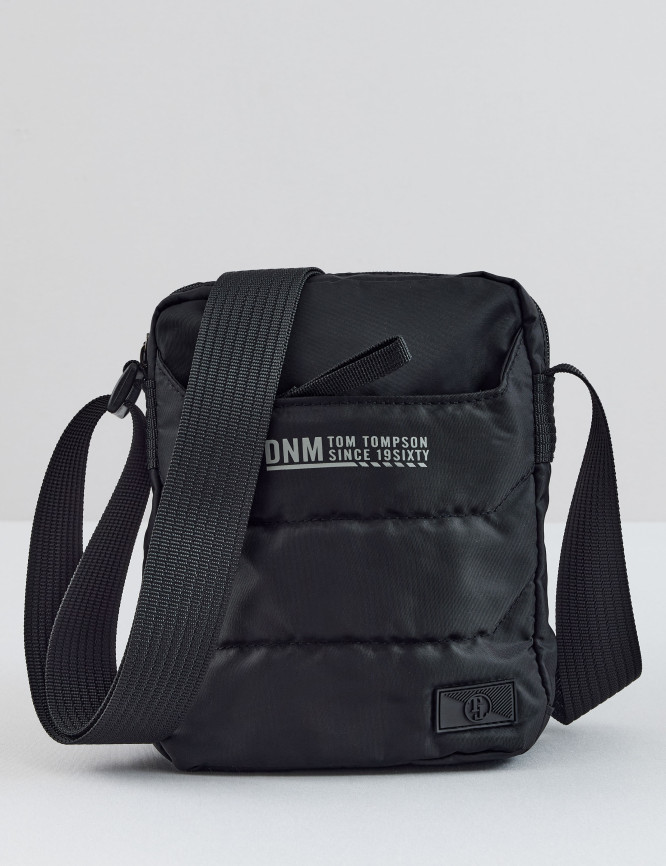 Laid Goods Front View