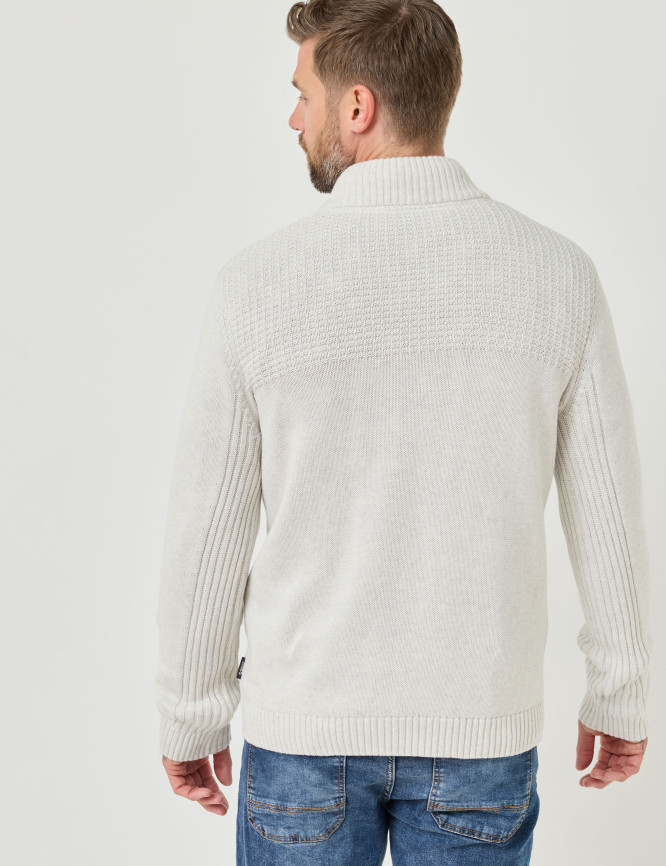 Model Back View