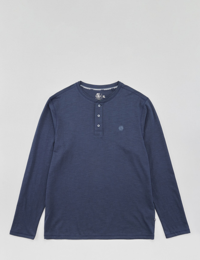 Laid Goods Front View