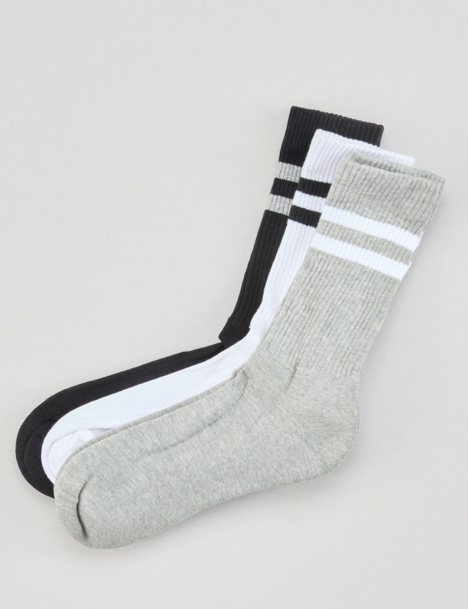 Laid Goods Front View