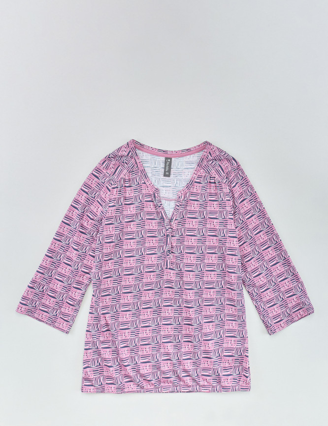 Laid Goods Front View