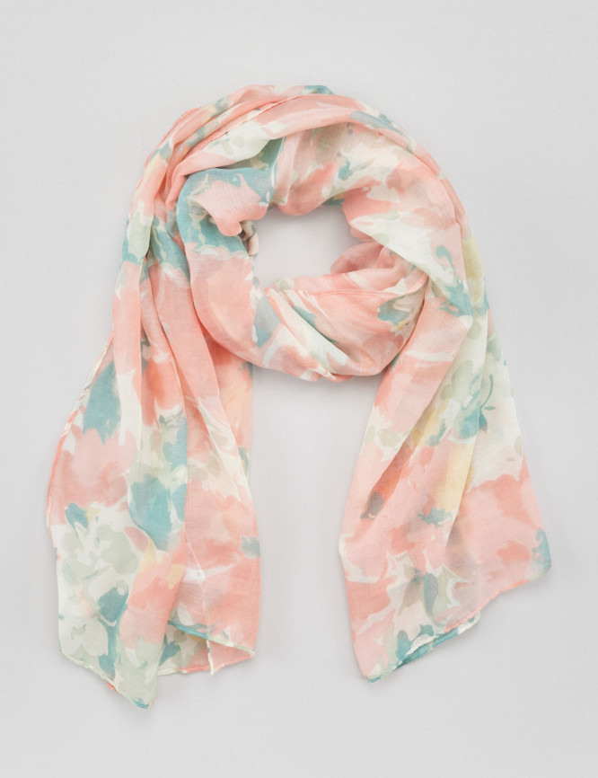 Laid Goods Front View