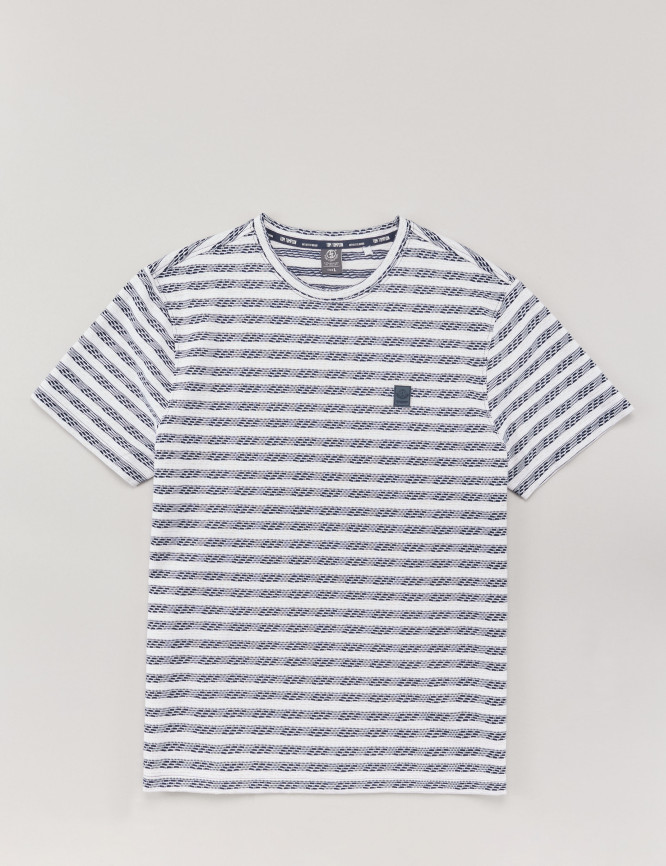 Laid Goods Front View