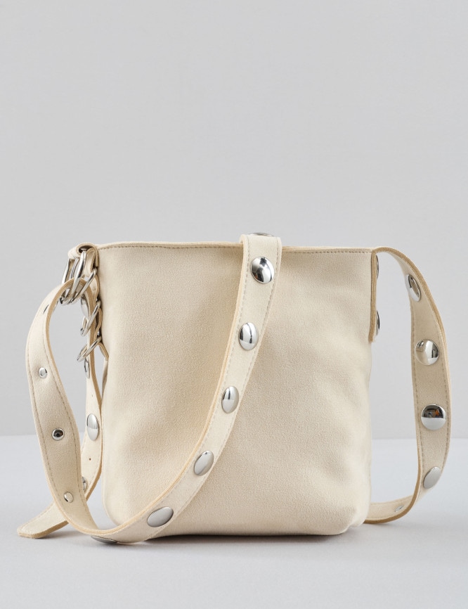 Laid Goods Front View