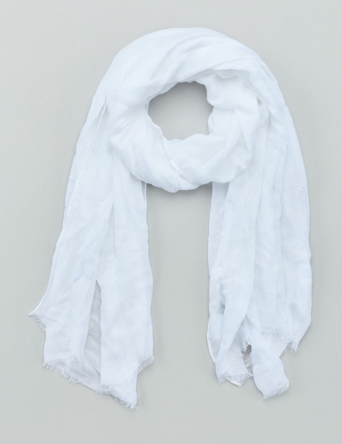 Laid Goods Front View