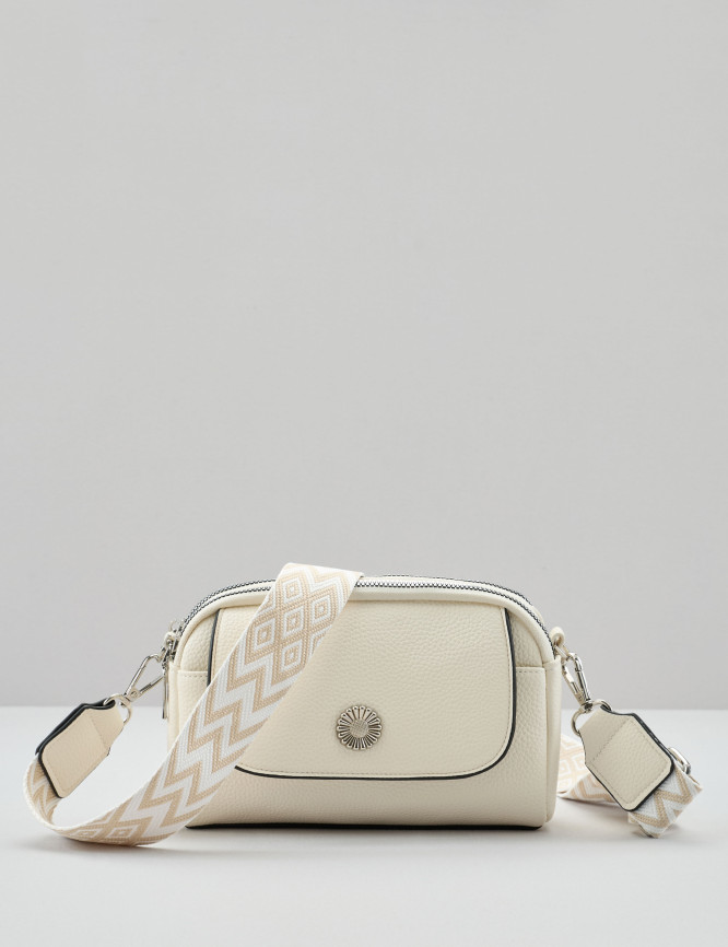 Laid Goods Front View