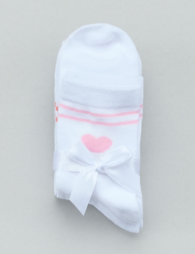 Laid Goods Front View