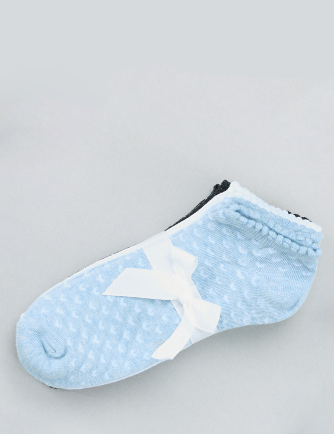 Laid Goods Front View