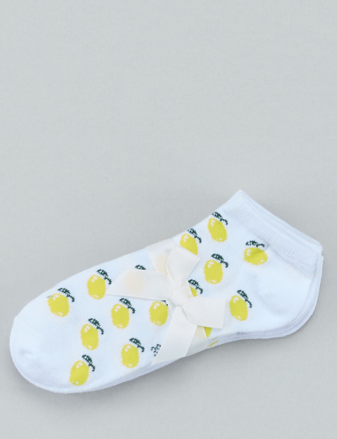 Laid Goods Front View