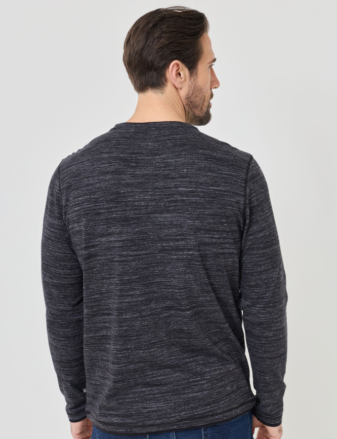Model Back View