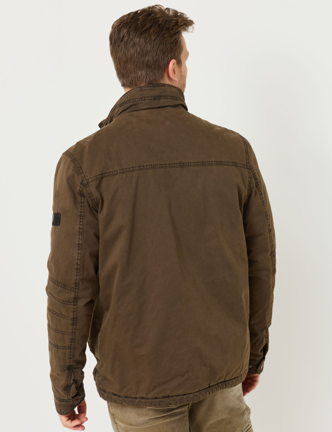 Model Back View