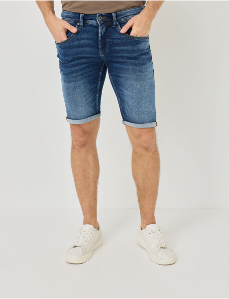 Model Front View
