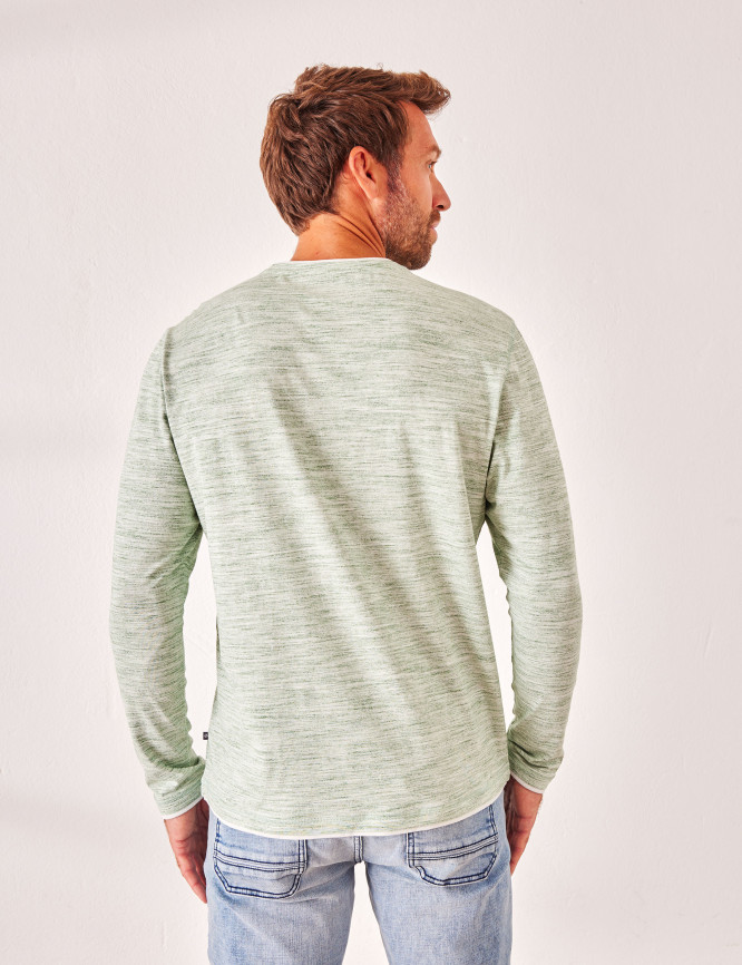 Model Back View
