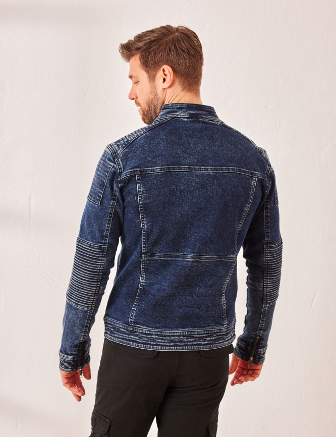 Model Back View
