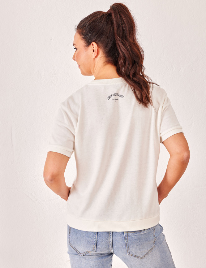 Model Back View