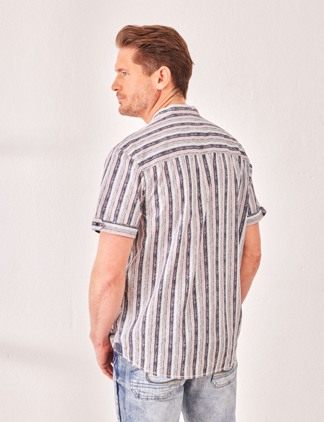 Model Back View