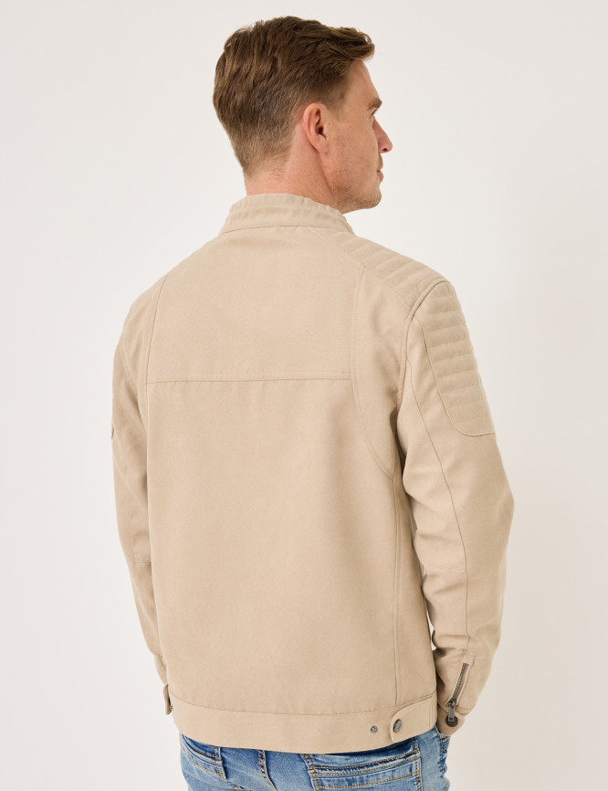 Model Back View