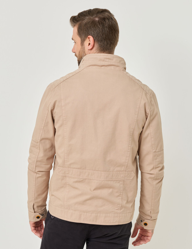 Model Back View